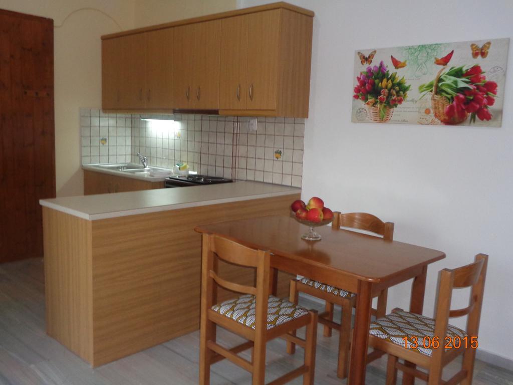 Soldatos Rooms Marandokhórion Стая снимка